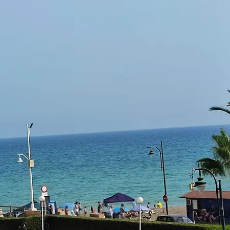 Apartment Casa Playa Guadalmar, Beautiful In Front Of The Sea, Wifi, Ac, Smart Tv, Private Parking Malaga