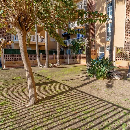 Casa Playa Guadalmar, Beautiful In Front Of The Sea, Wifi, Ac, Smart Tv, Private Parking