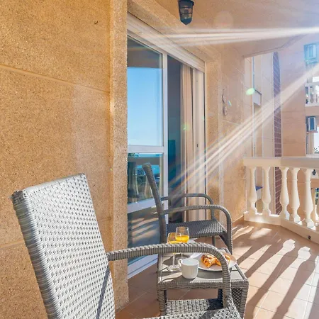 Casa Playa Guadalmar, Beautiful In Front Of The Sea, Wifi, Ac, Smart Tv, Private Parking