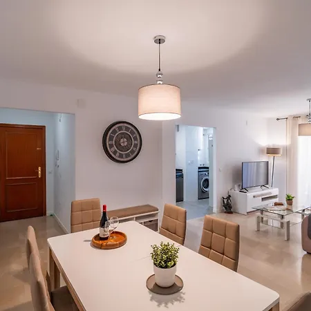 Casa Playa Guadalmar, Beautiful In Front Of The Sea, Wifi, Ac, Smart Tv, Private Parking